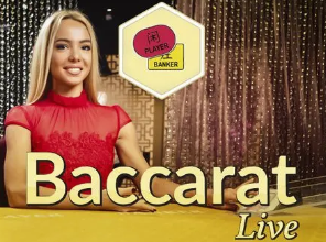 自律！48岁亨利晒与伴侣健身日常，腹肌大腿肌线条分明